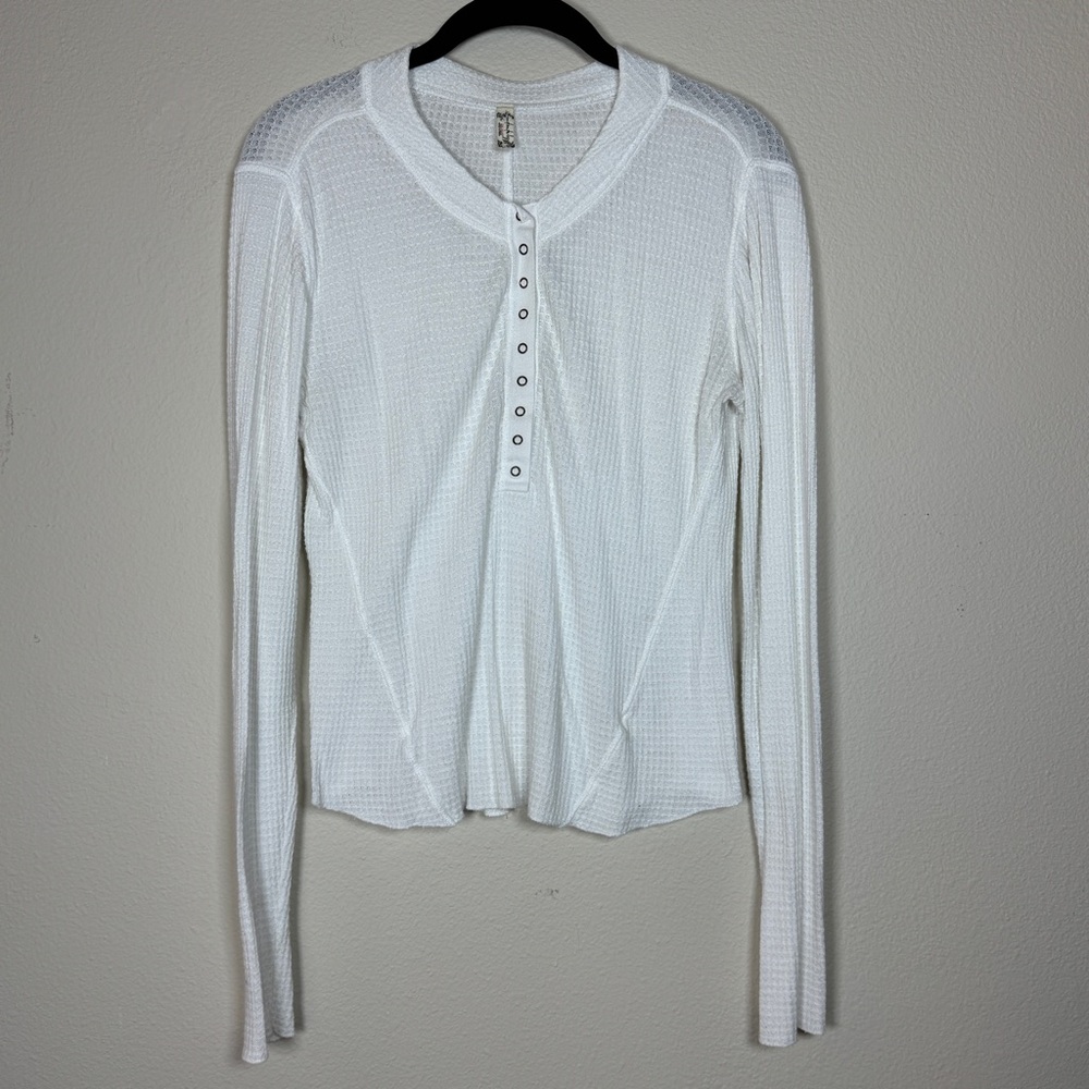 FP Movement by Free People White Button-Down Shirt Size L